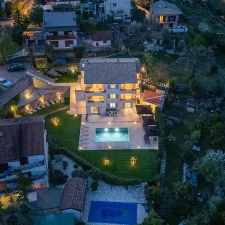 Апартаменти Visore - Victor *