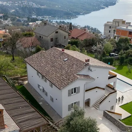 Апартаменти Visore - Victor *