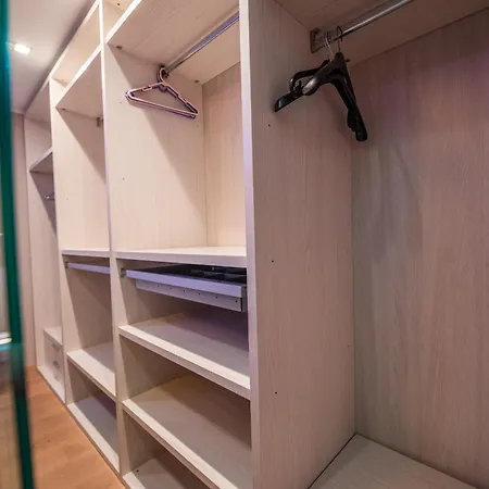 Visore - Victor Lejlighed *